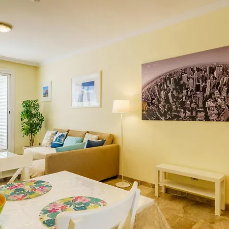 Santiago Seaview Terrace Solarium & Pool شقة